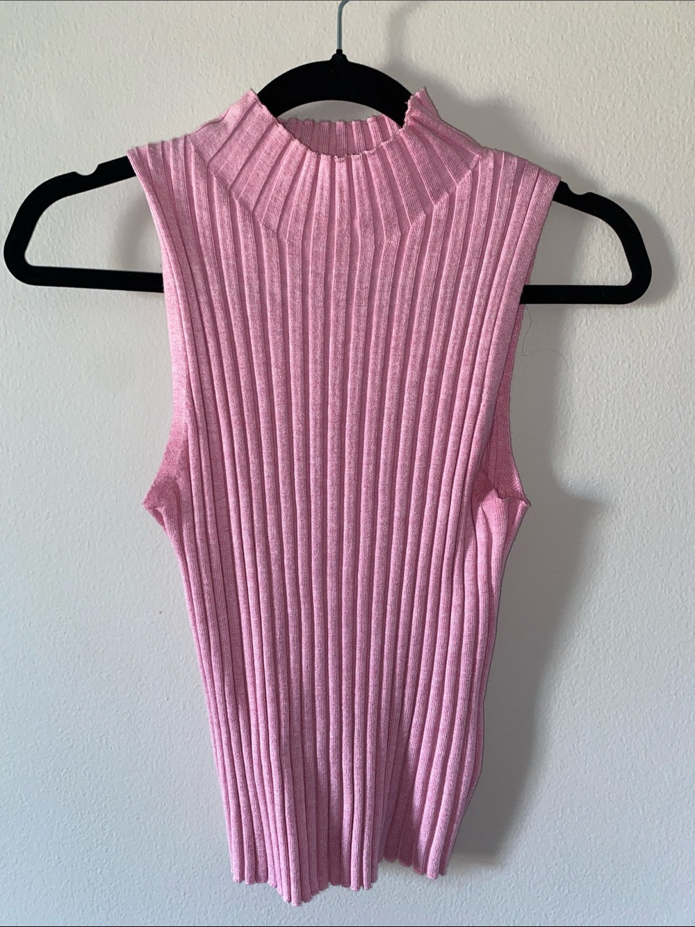 Sleeveless Ribbed Mock Neck Top - Pink